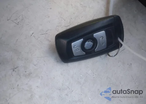 2015 BMW 328I z USA, uszkodzony, nr VIN WBA3C1C59FP851437